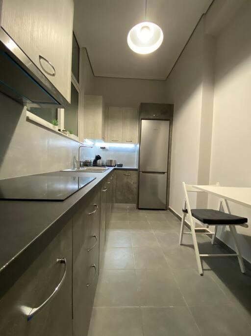 Elia'S Boutique Apartment Спарти Екстериор снимка